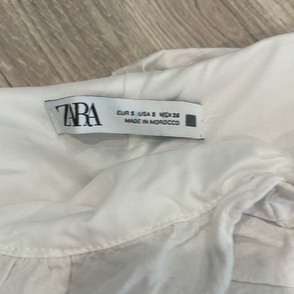 ZARA WHITE RUFFLE MINI DRESS - Picture 2 of 2